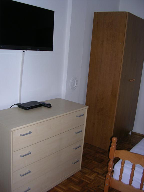 Apartment Perkovic Jadranka Kornić Eksteriør billede